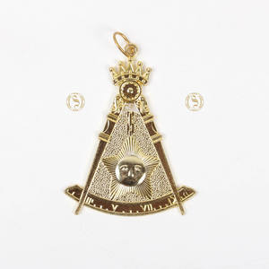 Collar con Colgante de Regalia Masónica Chapado en Oro Personalizable con Cuentas y Metal - Product Image 3