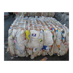 Débris de bouteille de lait HDPE disponibles en différentes qualités pour un usage industriel - Product Image 2