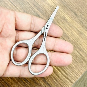 Ciseaux à cuticules courbes en acier inoxydable, durables et réutilisables, pour droitiers, manucure, pédicure, soin de la moustache, coupe-ongles pour bébé - Product Image 3