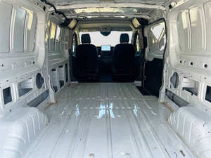 Usado 2024 F * ord Transit - Product Image 2