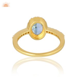 Anillo de Compromiso Elegante con Topacio Azul Natural y Circonita Cúbica, Chapado en Oro de 14k, Fabricante de Joyería - Product Image 4
