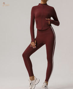 Nouvelle qualité de vêtements de sport pour femmes vêtements de sport actifs ensemble de sport de fitness pour femmes - Product Image 1