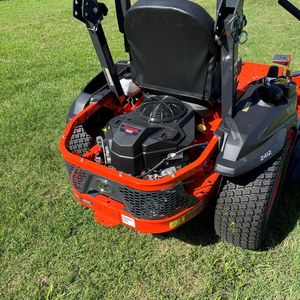 เครื่องตัดหญ้าแบบ Zero Turn รุ่น Kubota Z412KWNC-48 ปี 2025 หมายเลข 57218 อุปกรณ์เครื่องจักร - Product Image 3