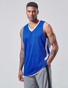 Ensemble d'uniformes de basketball pour hommes, maillots et shorts réversibles imprimés par sublimation, respirants et légers, pour les équipes et les écoles - Product Image 6