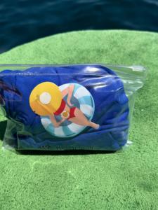 Bolsa Impermeable para Trajes de Baño de PVC Transparente con Impresión Personalizada |   Bolsa de Embalaje Transparente con Cierre Deslizante para Bikini | Bolsas Impermeables para Playa y Viaje al por Mayor - Product Image 5