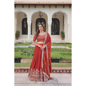 Approvisionnement en gros, qualité supérieure, dernière collection de créateurs de mode, vêtements de mariage pour femmes, lehenga choli en soie vichitra à vendre - Product Image 1