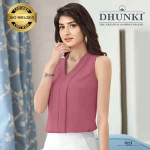 TOP ONLY PREMIUM VISCORE STYLISH en col en V, coupe trapèze, taille naturelle, crop top - Product Image 2