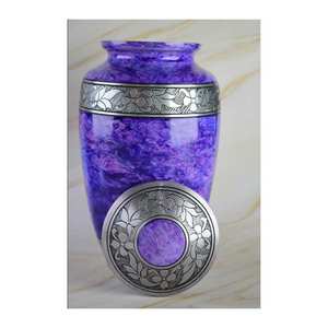 Diseño y fabricación de urnas de cremación de metal de calidad, fabricación india para mascotas humanas, bebé, funeral, color latón blanco - Product Image 1