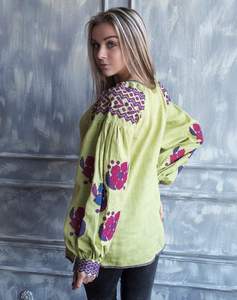 OEM เสื้อสตรีผ้าฝ้ายแขนยาวปักลายดอกไม้, เสื้อสายด้านหน้าคอกลมมีคุณภาพดีสไตล์เรียบง่ายสำหรับปาร์ตี้ - Product Image 5