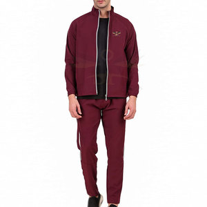 Vente en gros de survêtements deux pièces de couleur unie à la mode décontractée pour hommes, respirante et écologique, nouveauté - Product Image 3