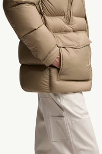 Veste matelassée unisexe à capuche de haute qualité, sur mesure, en gros, confortable, grande taille, par Marfa International - Product Image 6