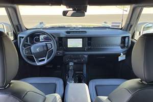 Bronco Black Diamond 2021 con Paquete Sasquatch, Motor Ecoboost V6 de 2.7 Litros - Product Image 6