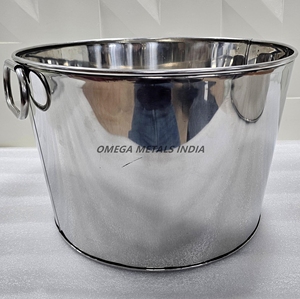 Enfriador de vino y cerveza de acero inoxidable duradero Enfriador de cubo de hielo seguro para sostener botellas en fiestas - Product Image 6