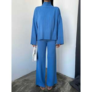 Ensemble pull et pantalon en tricot demi-pêcheur pour femme Mybeefashion, tenue décontractée deux pièces en mélange de laine chaude en bleu. - Product Image 1