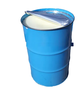 Gelée de pétrole raffinée de qualité industrielle blanche pour les soins cosmétiques de la peau et l'utilisation pharmaceutique, approvisionnement en vrac par Glo Trading - Product Image 4