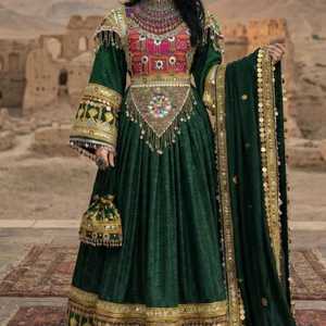 Traje Tradicional Pashtun Kuchi con Diseños Audaces, Vestido Largo de Gasa para Mujer con Bordado Auténtico Hecho a Mano - Product Image 5