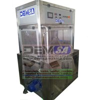 Machine d'enrobage au chocolat DEMSA - Technologie de pointe, machine d'enrobage automatique, capacité de 500 à 1000 kg, acier inoxydable 304 de qualité alimentaire