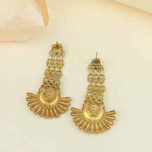 Anokhi Nupur Chandbali <b>Earrings</b>-Gold Tone Cultural Collectible Jewelry Women's 7.3cm Length Lattice Link Design - Product Image 5