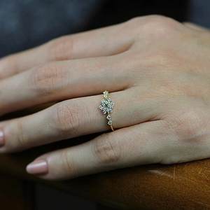 Elegante anillo chapado en oro de 18 quilates con diseño de flores y hojas para mujer, joyería fina de plata de ley de alta calidad - Product Image 2