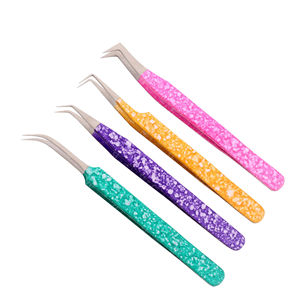 Pince à cils incurvée enduite de papier à thème papillon avec pointe polie et pince à épiler en acier durable pour extension de cils - Product Image 1