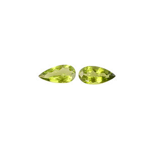 Peridoto natural 16x8mm Corte facetado de pera 4,65 Ct. Piedra preciosa suelta para personalizar su joyería - Product Image 1