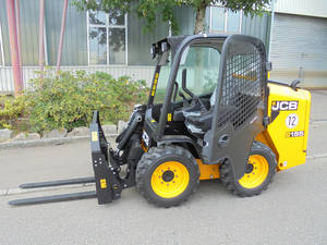 JCB 155 HF Skid Steer Loader 9 tonnes Charge nominale Chargeuse sur chenilles 1 an de garantie Condition d'occasion Noyau de pompe à roulement de moteur - Product Image 6