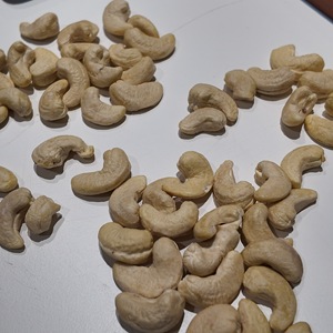 Noix de cajou naturelles du Vietnam W240, soigneusement sélectionnées, qualité supérieure, adaptées à l'exportation, industrie de transformation alimentaire - Product Image 4