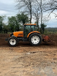 Nuevo/Usado Renault Ares 610 Diésel Transmisión Automática Camión Pesado de 6 Cilindros Potencia 100 HP 9000 Horas - Product Image 6
