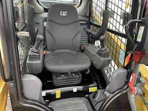 Chargeuse compacte diesel 272D3 de 2021, 75 kW, godet 80 L, moment de charge élevé, à vendre - Product Image 6