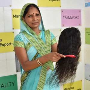 Extensions de Cheveux Humains Bouclés de Temple Indien, Qualité Supérieure, Vierge, Double Trame, Couleur Noire, Aspect Naturel, Fournisseur Direct, Prix Abordable - Product Image 6