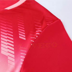 Uniformes de fútbol impresos con logotipo personalizado de la mejor calidad para adultos Ropa de entrenamiento de alta calidad Venta caliente con servicio OEM - Product Image 3