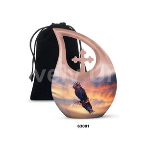 Hermosa urna negra de cremación de águila de lágrima para adultos para cenizas humanas, urna cruzada de recuerdo decorativa con bolsa de terciopelo gratis - Product Image 2