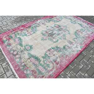 Vintage Turkish Rug 5.6x9.1 ft, <b>Red</b> Large Animal Print <b>Wool</b> Rug - Product Image 2