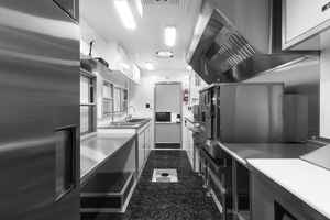 16-Foot E450 Cutaway Mobile Kitchen Food Truck with Fiberglass & Aluminum Construction Candy Service Rust Resistant GPS Tracking - Product Image 2