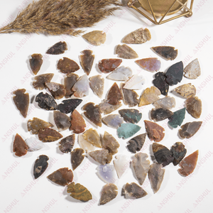 Puntas de Flecha de Piedra Natural Tallada al por Mayor, Calidad Premium, 1 Pulgada, Cristal Puro, Ecológicas, para Decoración y Meditación - Product Image 4