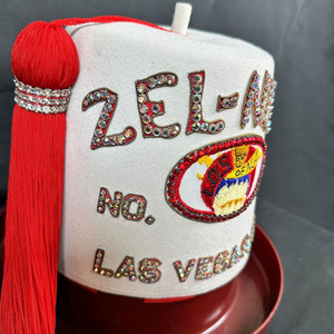 Artículo en Oferta, Sombrero Fez Informal 100% Lana con Borla e Impresión de Insignias Personalizadas, Sombreros Fez Shriner a Precio de Mayoreo - Product Image 3