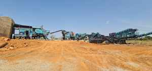 Usine de concasseur à cône mobile 60-80 TPH de haute qualité avec boîte de vitesses PLC à engrenages de moteur de noyau 2 ans de garantie - Product Image 4