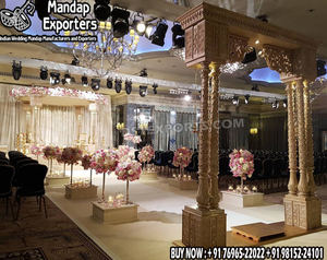 Mandap de mariage indien moderne et élégant avec cadre en fibre de verre à trois poteaux, design léger - Product Image 6
