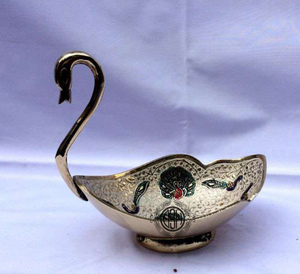 Tazón para servir de fruta de Metal decorativo para el hogar de nuevo diseño de alta calidad, vajilla al por mayor, frutero decorativo. - Product Image 1