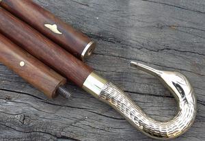 Bastón de Madera Clásico con Empuñadura de Cabeza de Águila de Latón, Estilo Náutico Marítimo Antiguo, Regalo Coleccionable para Caballero - Product Image 3