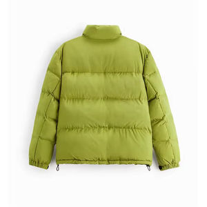 Chaquetas acolchadas elegantes para hombre diseñadas para la moda urbana que combinan protección invernal con ligereza. - Product Image 5