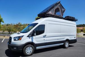 LUXURY RIDE 2022 E-Transit 350 Conversión a Camper, con Tienda de Campaña en el Techo - Product Image 2