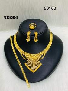 Ensemble de collier et de boucles d'oreilles en or 24 carats élégant Design complexe en forme de poire vintage pour mariage et fête Bijoux en cuivre - Product Image 2