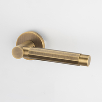 Poignée de porte en laiton antique, levier aux bords angulaires, rose ronde, finition brossée, quincaillerie pour portes intérieures de chambre à coucher et de salle de bain