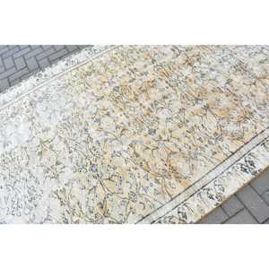 พรมวินเทจขนาด 5.5x9.1 ฟุต สีขาวลายจุด พรมขนสัตว์ตุรกี - Product Image 5