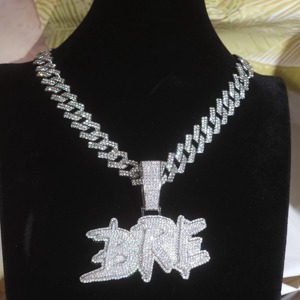 Pendentif Hip Hop Personnalisé en Argent 925 Plaqué Or avec Diamant Moissanite VVS, Lettre Épine Personnalisée, Bijoux Glacés pour Hommes - Product Image 1