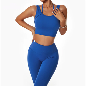 Ensemble de yoga pour femmes confortable de haute qualité avec couleur unie / logo personnalisé, marque privée, 100% coton, ensembles de fitness pour femmes - Product Image 4