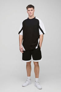 Vêtements décontractés Ensembles shorts et t-shirts 100% coton Double couleur Logo personnalisé Ensemble jumeau surdimensionné pour hommes - Product Image 4