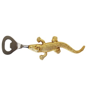 Ouvre-bouteille de bière de la plus haute qualité, ouvre-bouteille personnalisé en gros, finition or brillant, ouvre-bouteille pour fête de mariage - Product Image 1