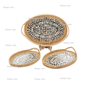 Ensemble de 2 plateaux de service de différentes tailles en rotin et en nacre, plateau de service pour desserts et dattes à vendre - Product Image 3